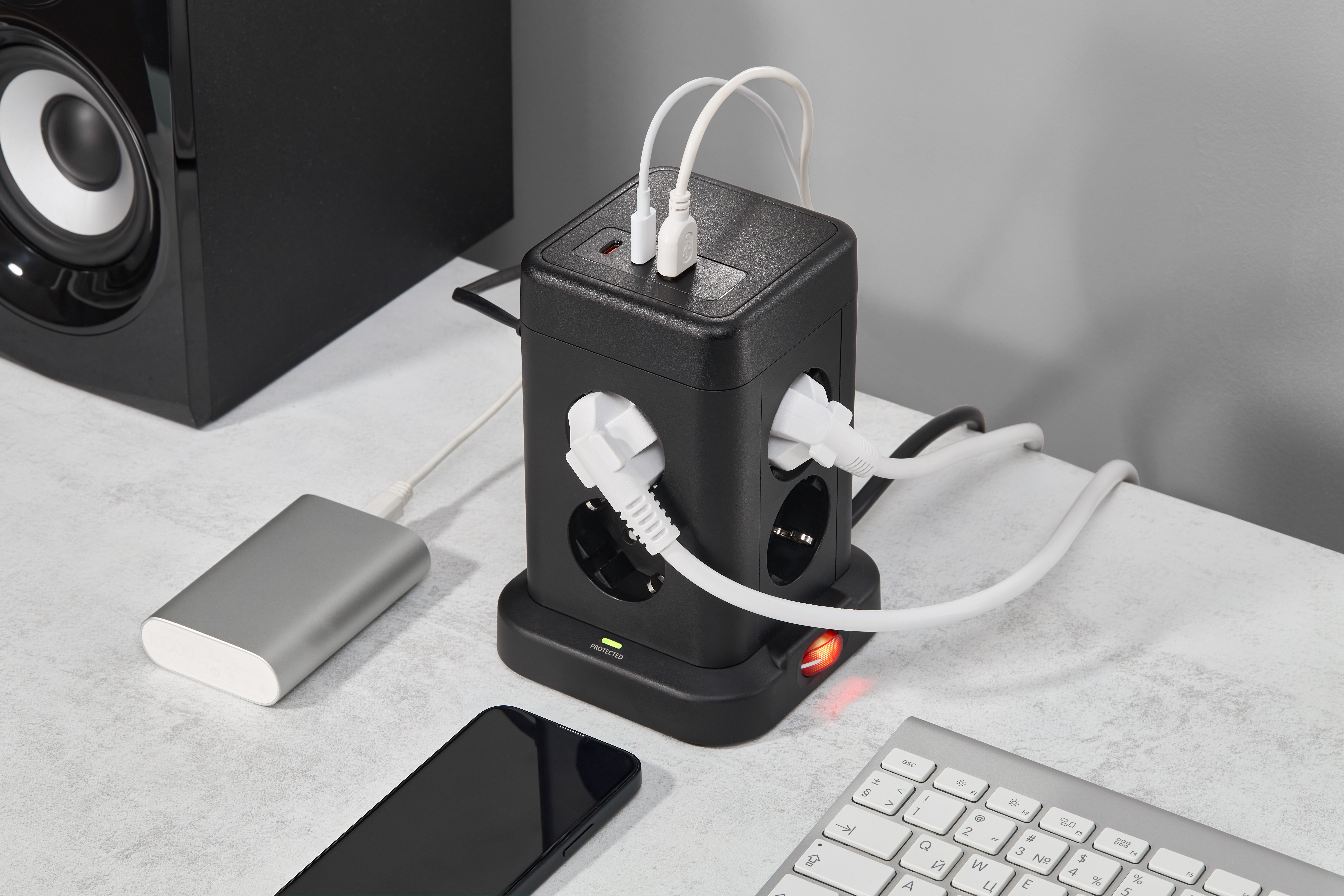 Удлинитель DOMINIC У08K 1,5м 3х1мм2 USB A+C 20Вт черный IEK в Иркутске