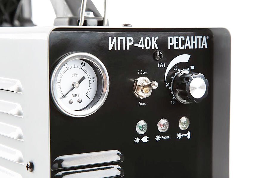 Инверторный плазменный резак ИПР-40К Ресанта (контактный поджиг) в Иркутске