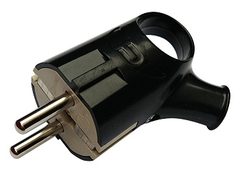 Вилка угловая с кольцом с заземлением 16А черная 4220 IN HOME в Иркутске