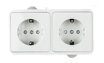 Розетка двойная с заземлением со шторкой AQUA белая полугерметичная 3123 IN HOME в Иркутске