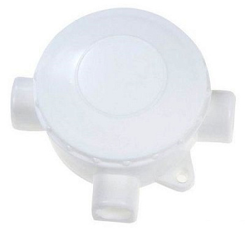 Коробка распределительная для открытой установки 3-х рожковая пластиковая белая в Иркутске