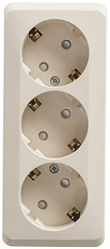 Розетка тройная ЭТЮД SE накладная со шторками с заземлением крем в Иркутске