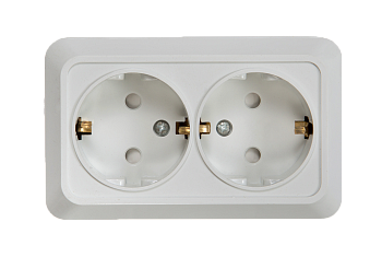 Розетка двойная с заземлением со шторкой BOLLETO белая накладная 7128х IN HOME в Иркутске